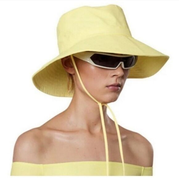 NWT RAINS Straw Yellow Boonie Hat Wide Rim Water Resistant- Size XS - M - Picture 1 of 6